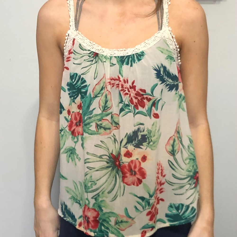 Hawaiian tank from tillys